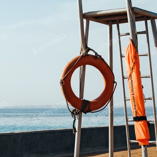 Preview: Lifebuoy on lifeguard watchtower on the beach
