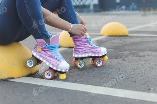 Preview: Close-up of woman legs wearing roller skating shoe. Active lifestyle, outdoor