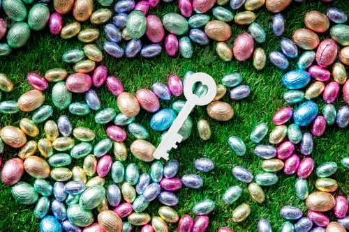 Preview: color Chocolate Easter eggs and key