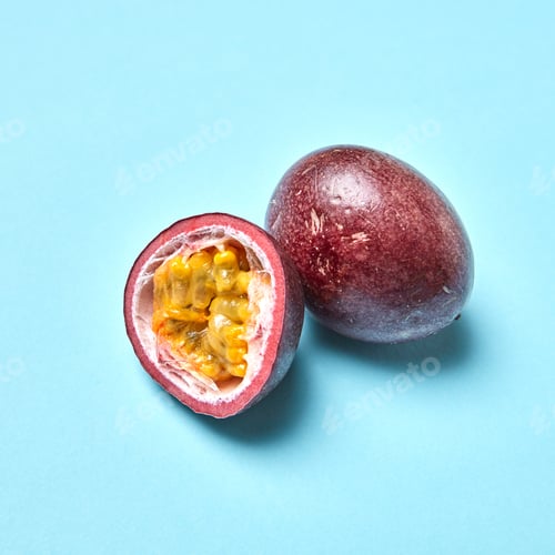 Preview: Passion fruit, passionfruit, maraquia whole and half isolated on white background