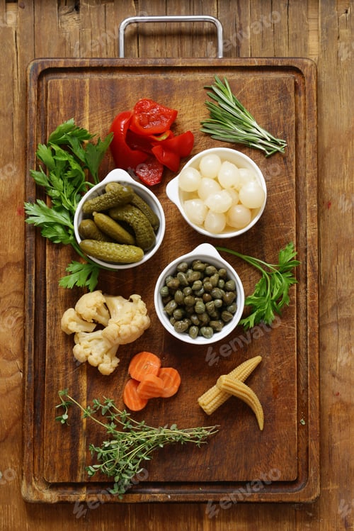 Preview: Assorted Pickled Vegetables