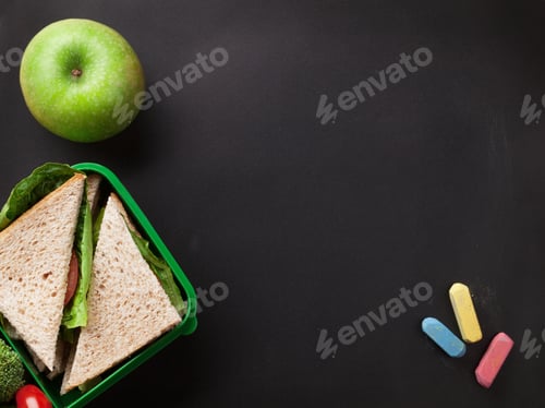 Preview: Lunch box