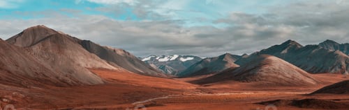 Vorschau: Berge in der Tundra