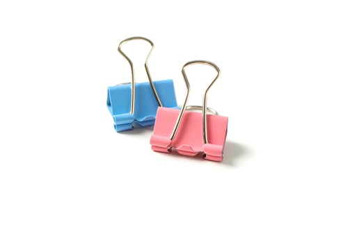 Preview: Color paper clips isolated on white background