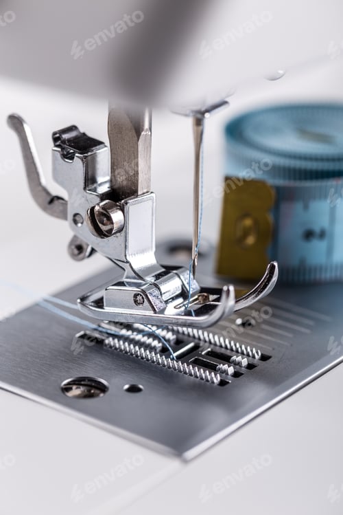 Preview: Sewing machine