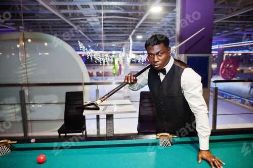 Preview: Handsome african man