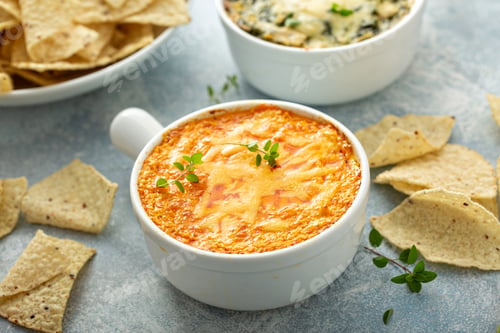Preview: Buffalo chicken dip with chips