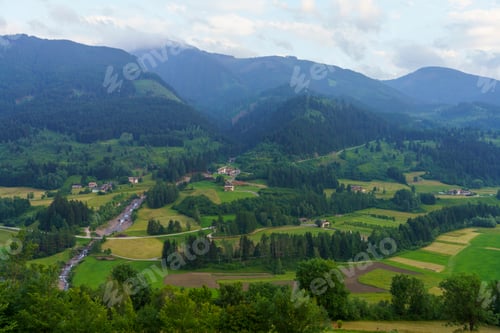 Preview: Mountain landscape at Tesero, in Fiemme valley