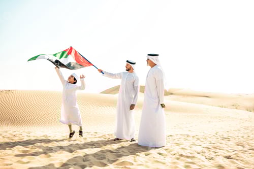 Preview: Three generation family making a safari in the desert of Dubai