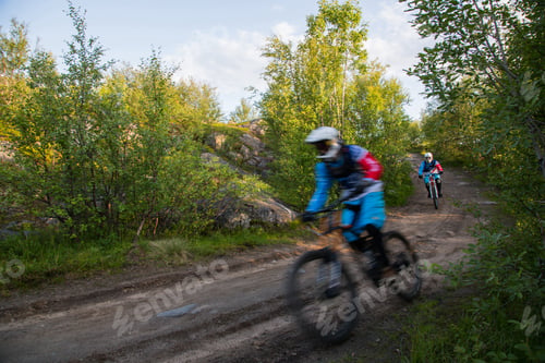 Preview: Extreme biking