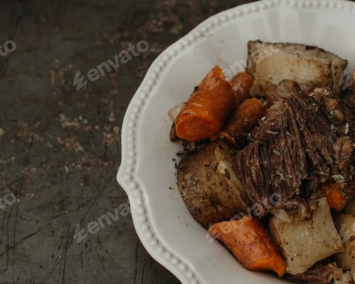 Preview: Pot roast in a bowl