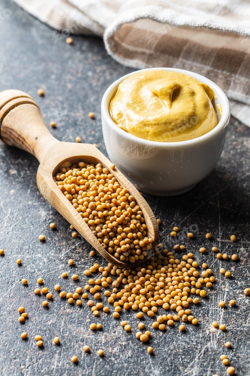 Preview: Yellow mustard and mustard seeds.