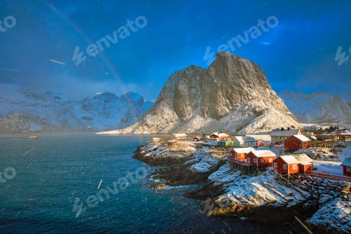 Preview: Hamnoy fishing village on Lofoten Islands, Norway