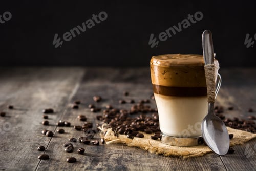 Preview: Creamy iced dalgona coffee