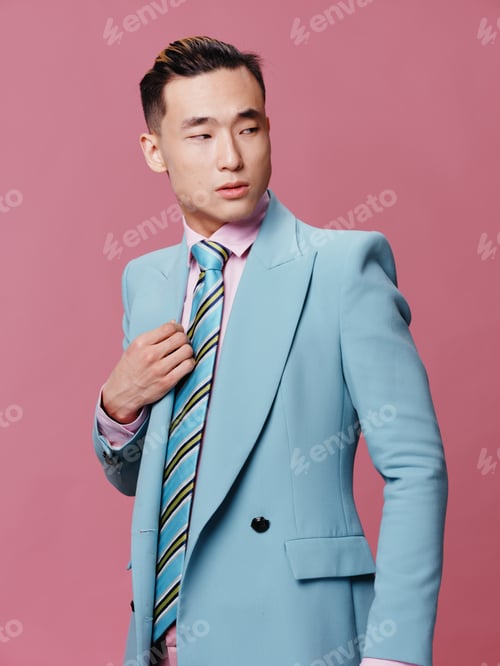 Preview: Male Asian appearance suit official elegant style pink background