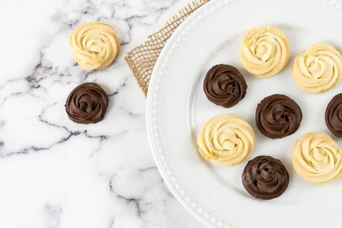 Preview: Dark and white chocolate cookies