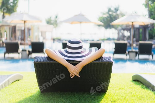 Preview: Portrait beautiful young asian woman happy smile and relax aroun