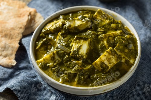 Preview: Homemade Healthy Palak Paneer Bowl