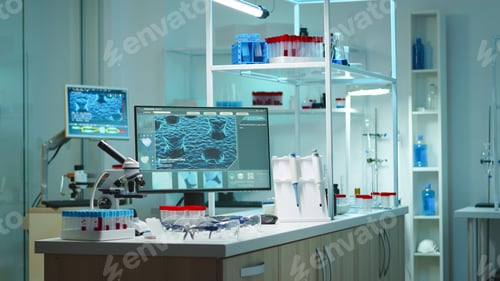 Preview: Empty laboratory modernly equipped with nobody in it