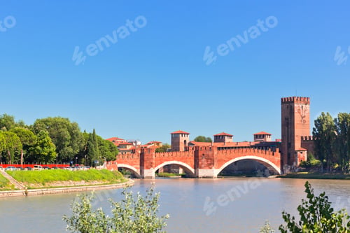 Preview: Ponte Scaligero