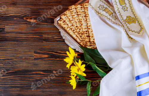 Preview: Pesach Passover symbols of great Jewish holiday. Traditional matzoh, matzah or matzo