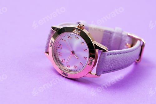 Preview: Elegant Rose Gold Watch with Lavender Leather Strap