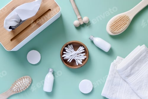 Preview: Bathroom items on a green background