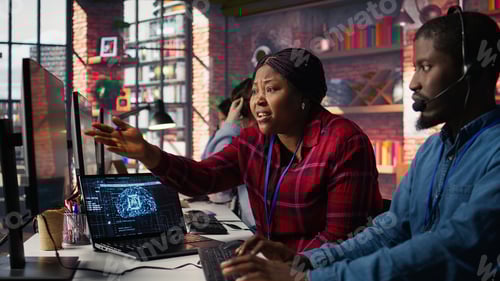 Preview: Call center coworkers brainstorming how to answer customers, using AI chatbot