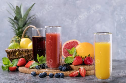Preview: Orange, blackcurrant and strawberry juice