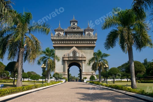 Preview: view of patuxai arch in vientiane, laos, asia