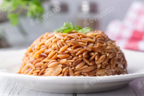 Preview: Traditional delicious Turkish dish, barley noodle pilaf (Turkish name; Arpa sehriye pilavi)