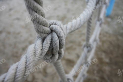 Preview: Knot On Rope Ladder