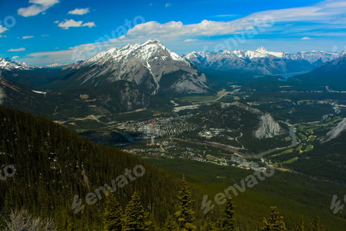 Preview: Beautiful scenery of Banff National Park in Alberta, Canada under a cloudy sky