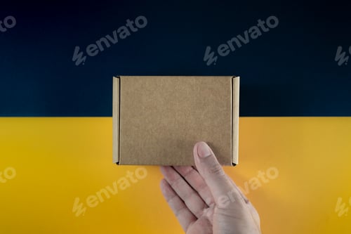 Preview: All day parcel box delivery services