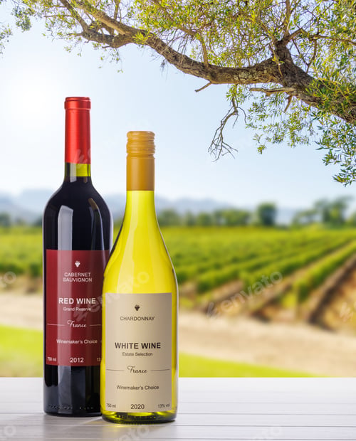 Preview: Wine bottles mockup in sunlit vineyard