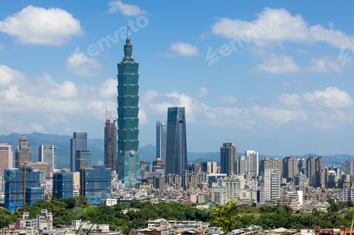 Preview: Taipei, Taiwan 28 September 2022: Taipei downtown city skyline