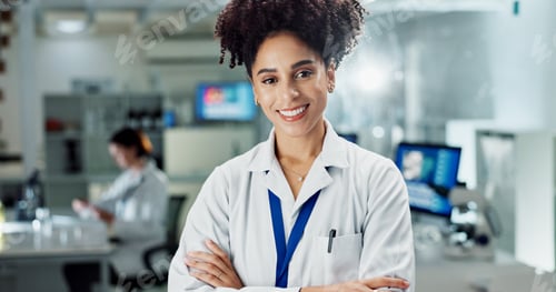 Preview: African woman, arms crossed and portrait in lab, research and smile with career at pharma company.