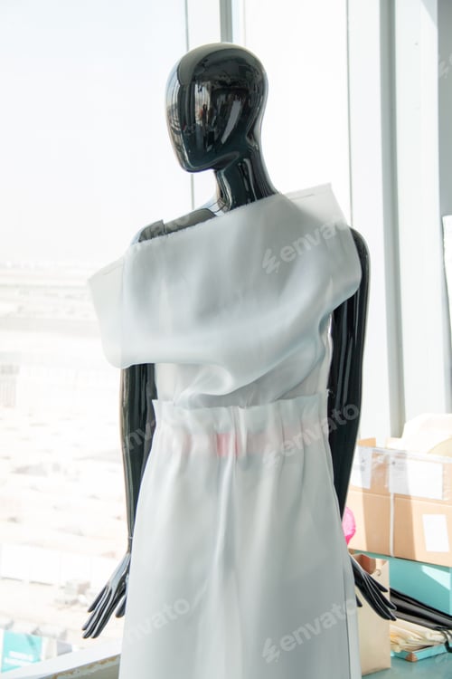 Preview: Mannequin with Fabric Fashion Design in Bright Studio