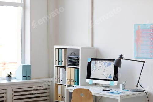 Preview: Doctor's workplace at office