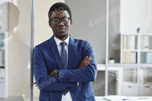Preview: African leader standing at office