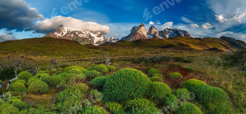 Preview: Lago Pehoe, National Park Torres del Paine in southern Chile.