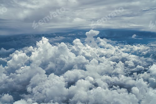 Preview: Aerial shot of the sea of clouds and the blue sky