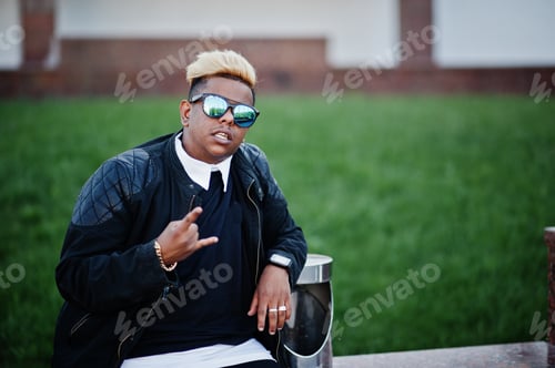 Preview: Stylish arabian muslim boy