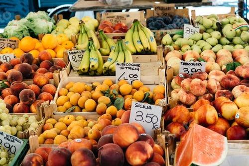 Preview: Fresh fruits and vegetables in street market in Rome, Italy.