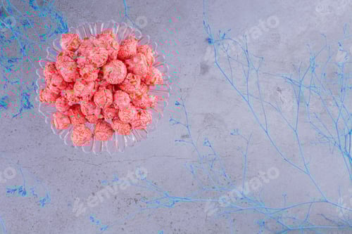 Preview: Sweet Pink Popcorn in Bowl with Blue Decoration