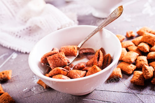 Preview: dry breakfast in white bowl
