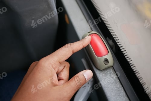 Preview: Passenger signals to stop bus with red button