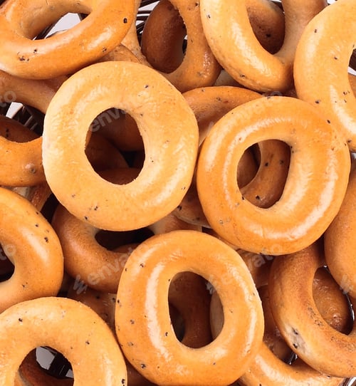Preview: small bagels in basket