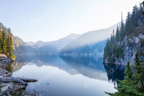 Preview: Mountains lake