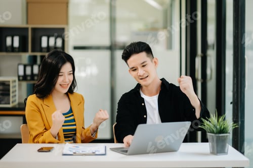 Preview: Young Asian business team creative businesspeople coworker, teamwork celebrating